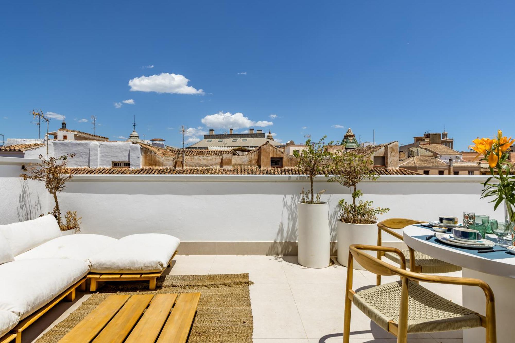 Atarazanas Suite, Atico Con Terraza Малага Экстерьер фото